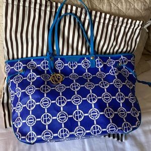 Henri Bendel Large Travel Tote EUC